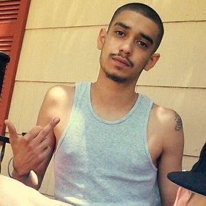 Meet your Posher, Carlos